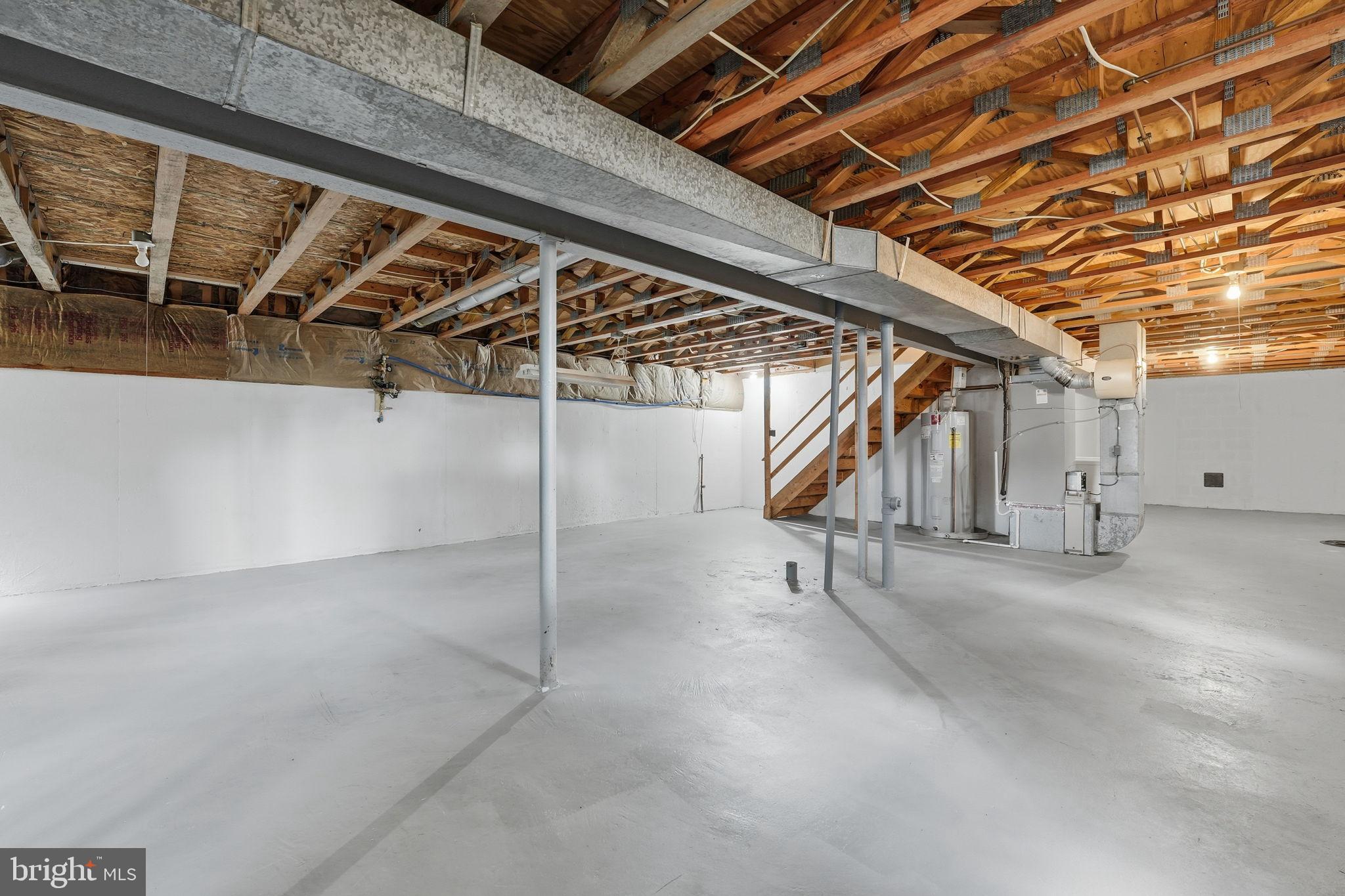 POPLAR TREE ESTATES - Residential