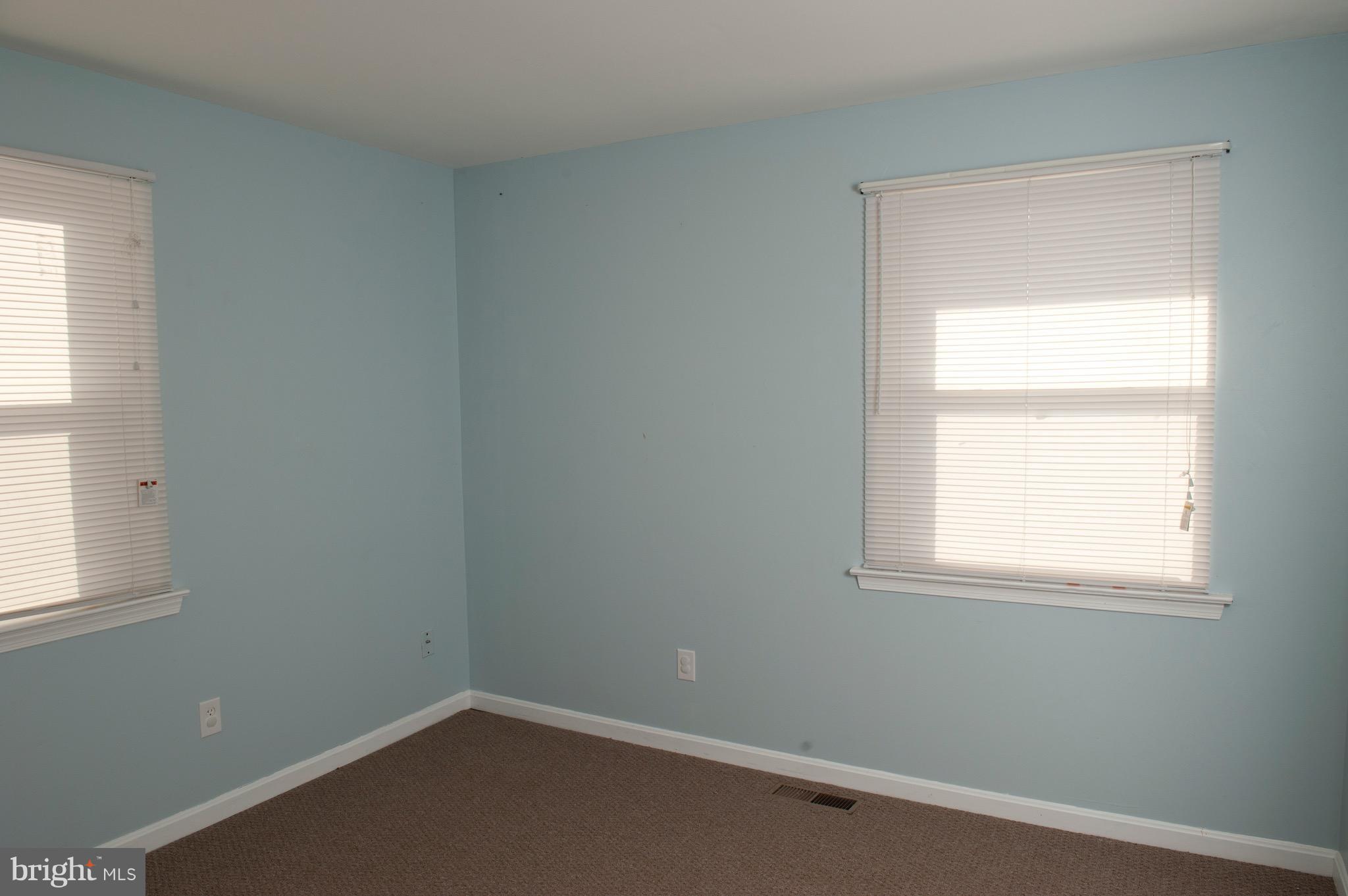 STAFFORD OAKS - Residential Lease