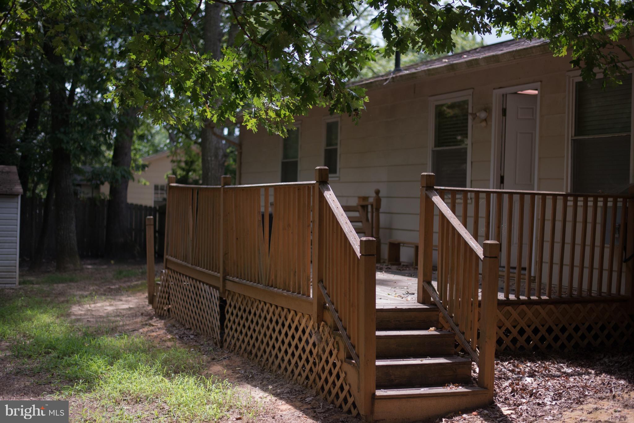 STAFFORD OAKS - Residential Lease