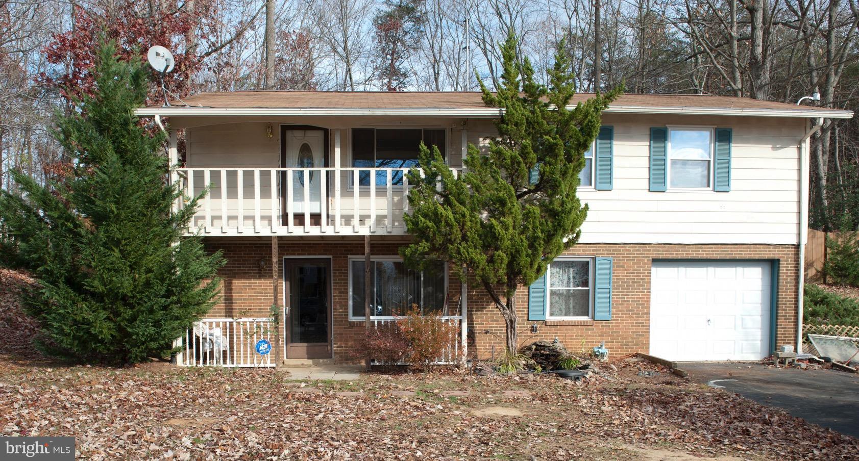 STAFFORD OAKS - Residential Lease