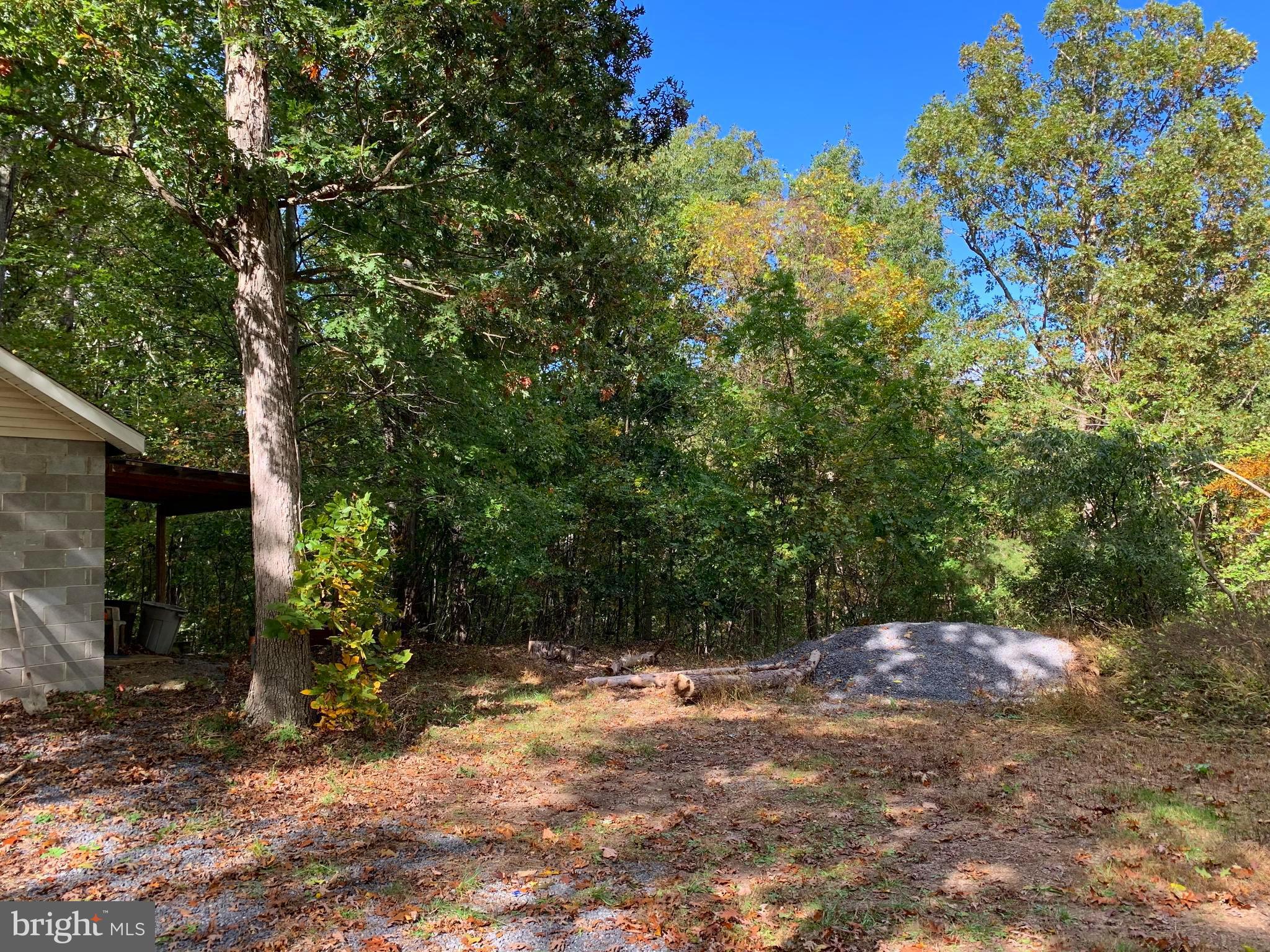 POPLAR SPRINGS - Residential