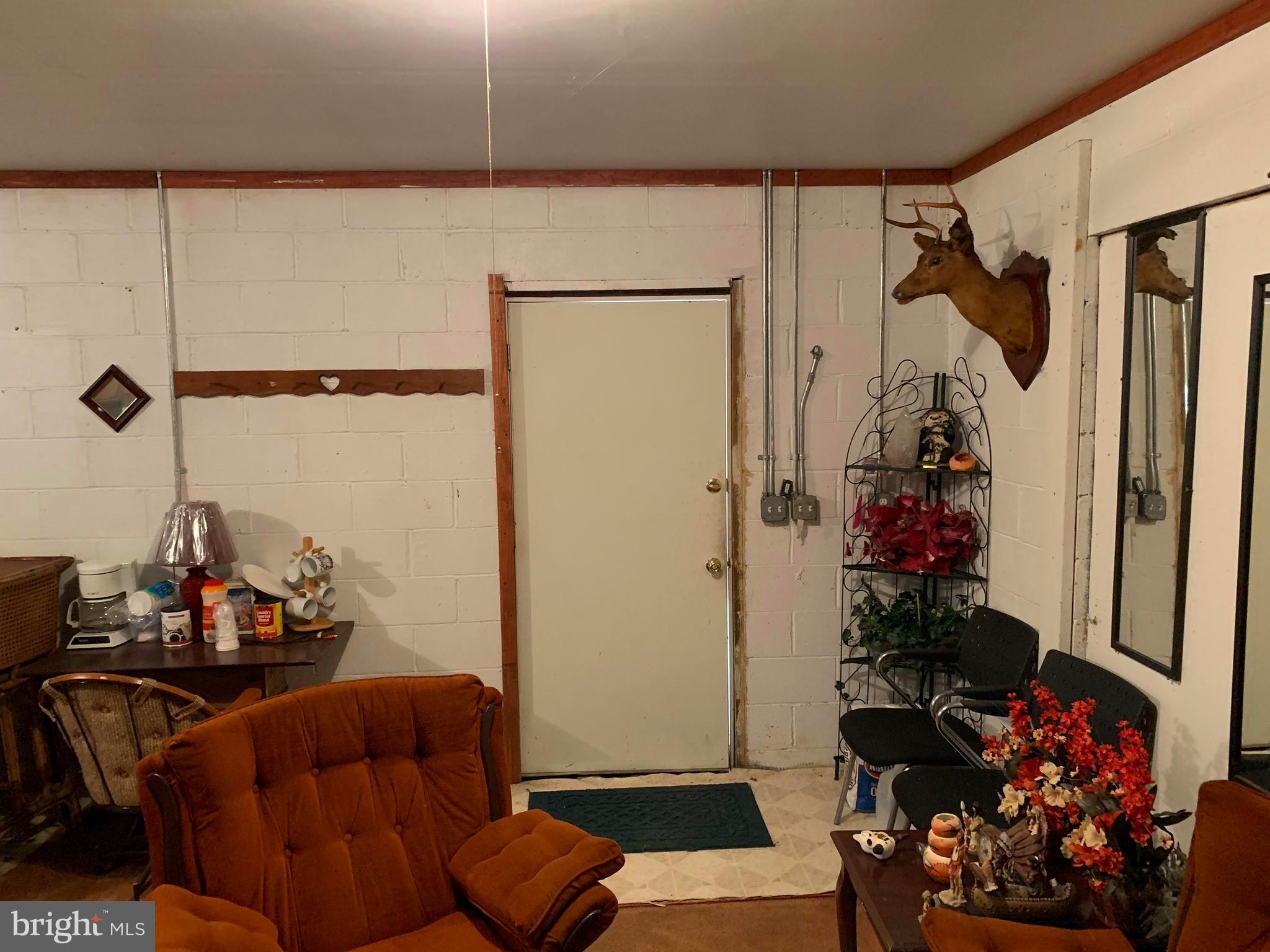 POPLAR SPRINGS - Residential