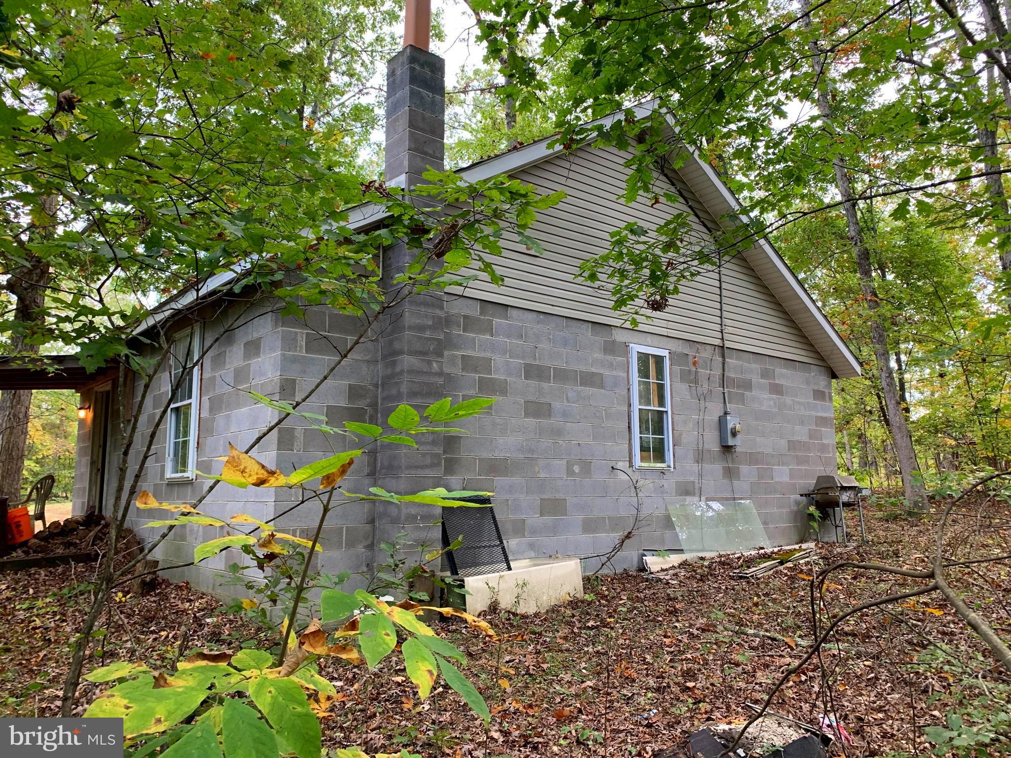 POPLAR SPRINGS - Residential