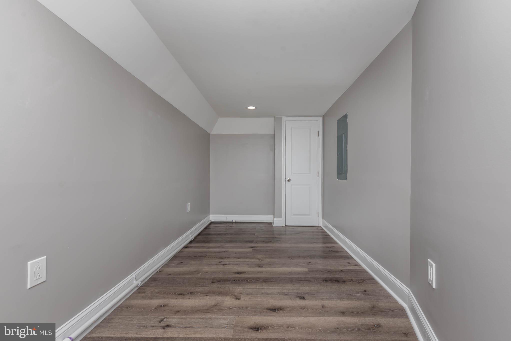 RESERVOIR HILL - Residential