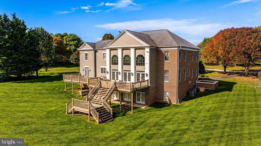 13 DIPPING POND COURT