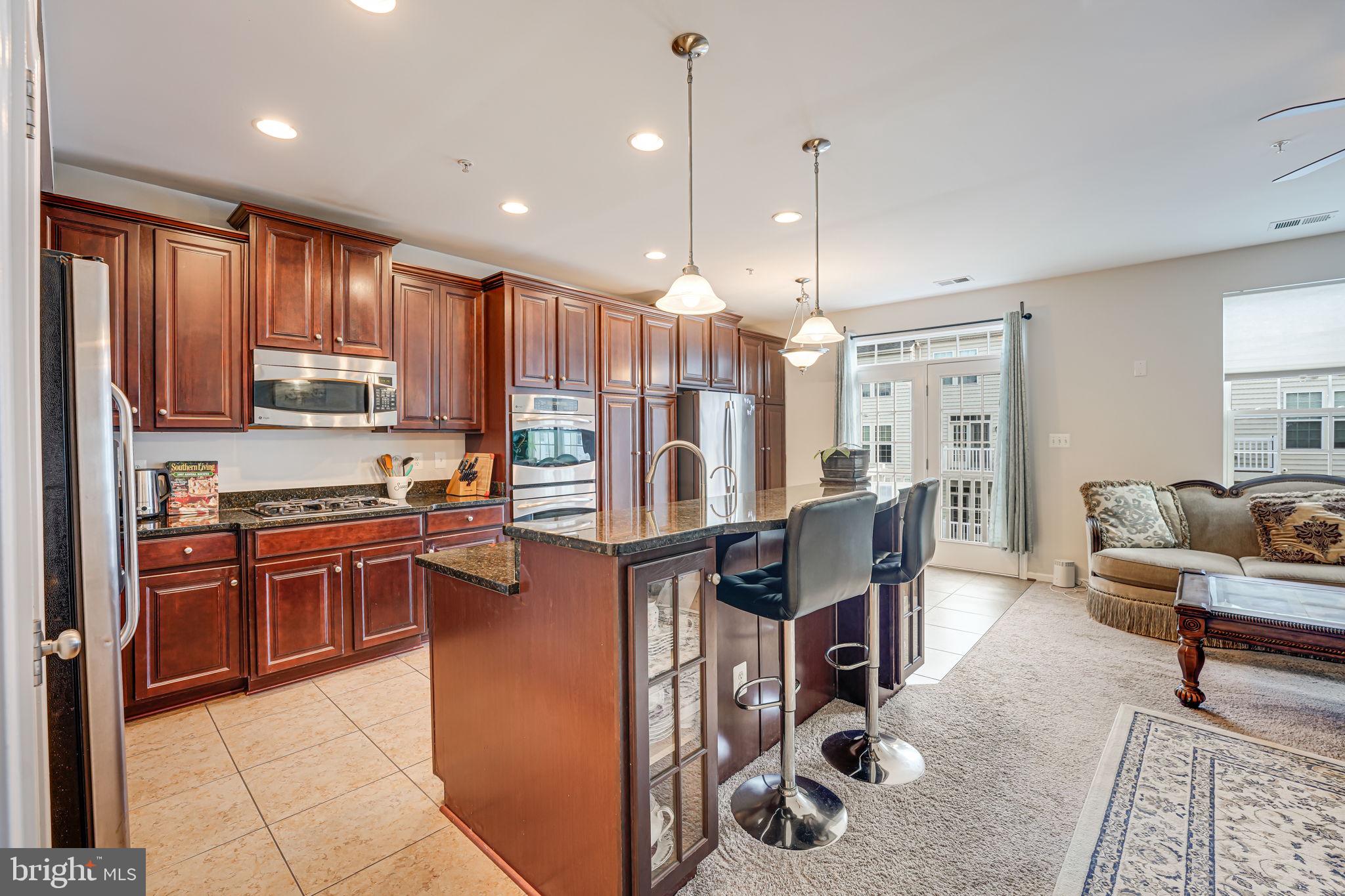 POTOMAC CLUB - Residential