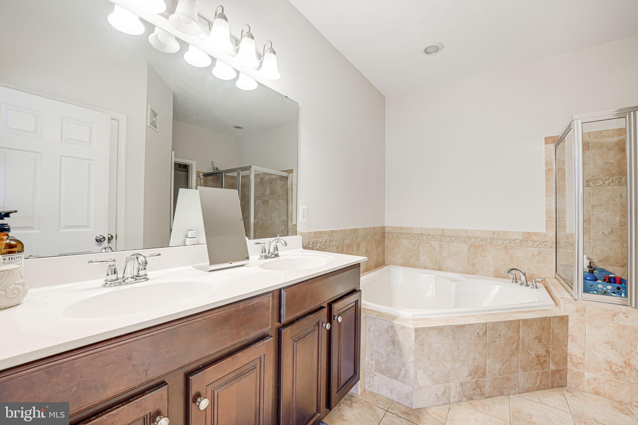 POTOMAC CLUB - Residential