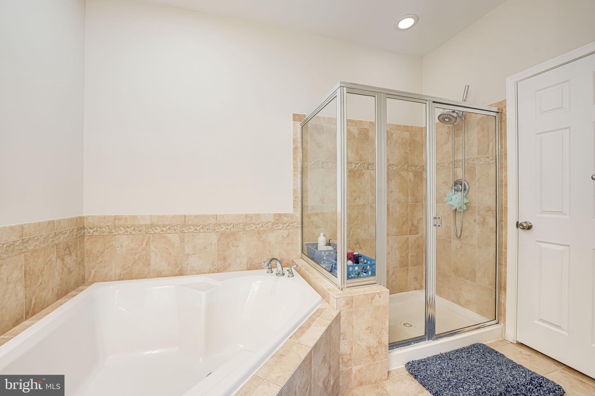 POTOMAC CLUB - Residential