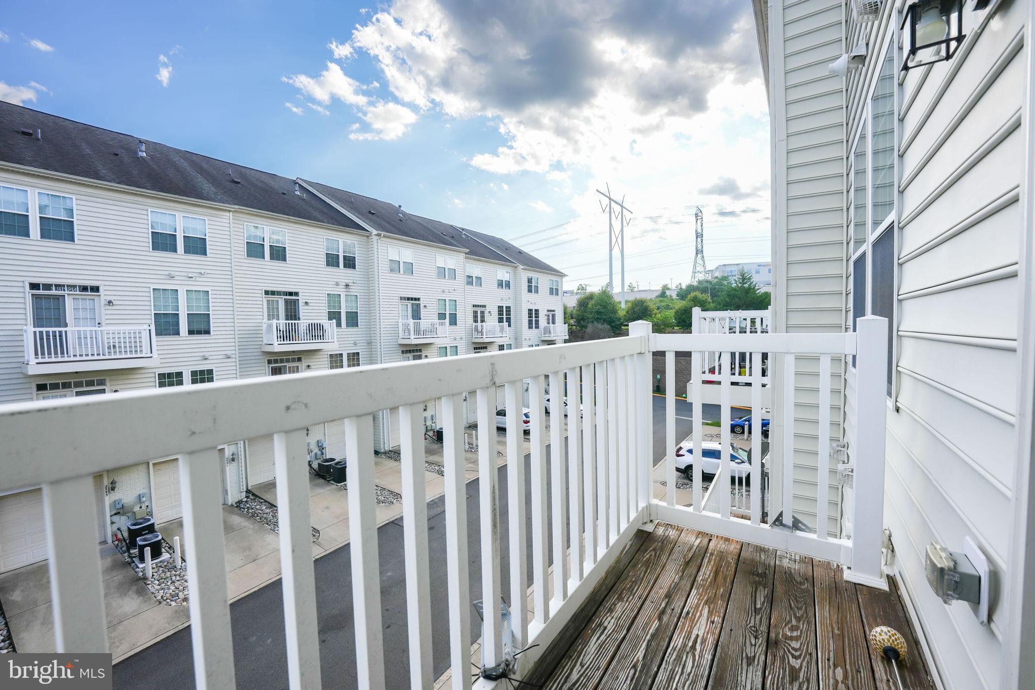 POTOMAC CLUB - Residential