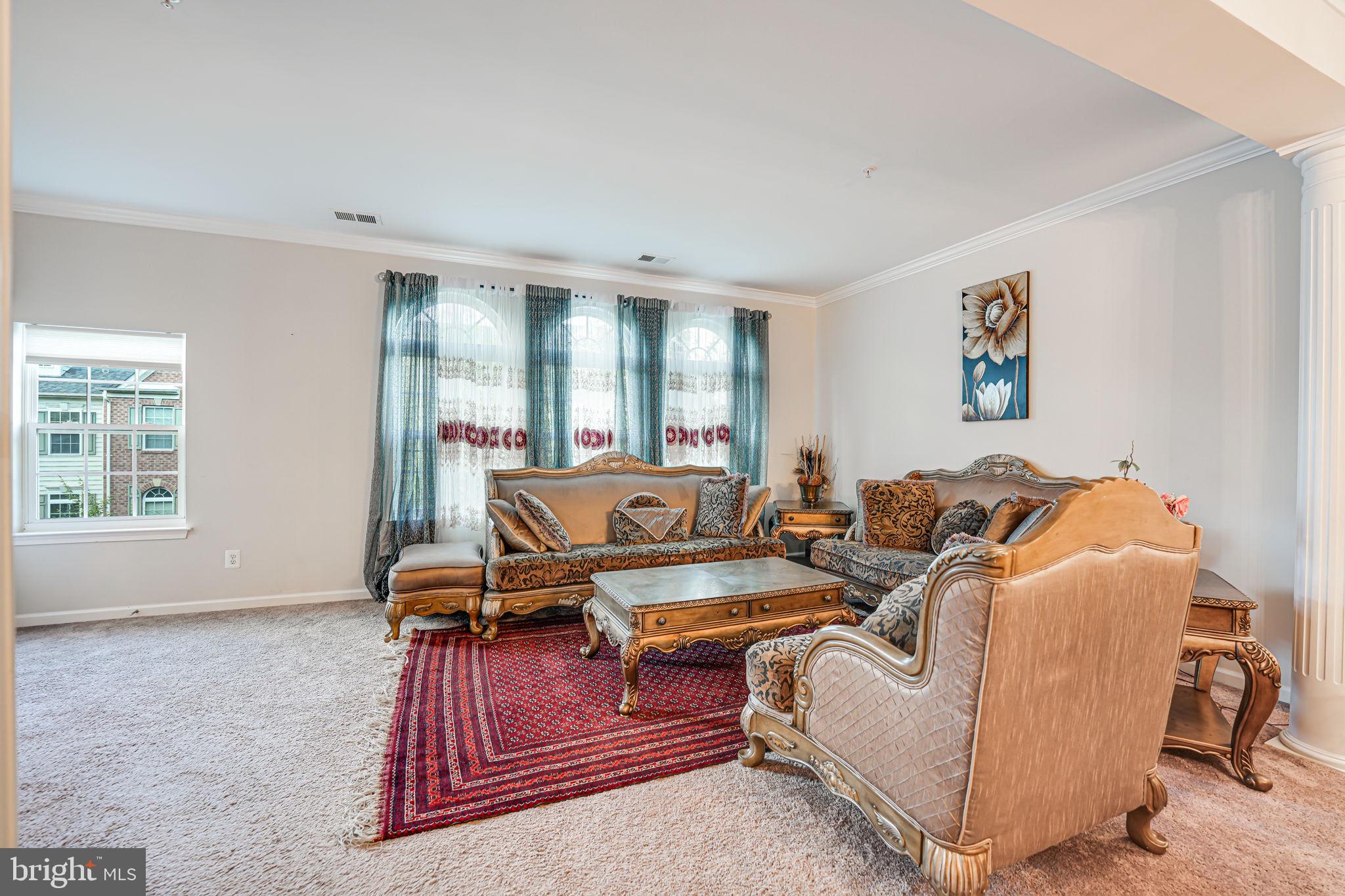 POTOMAC CLUB - Residential