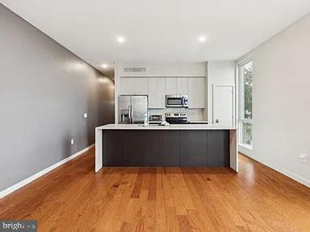 Photo of 820 E Thompson Street #E, PHILADELPHIA, PA 19125 (MLS # PAPH2569284)