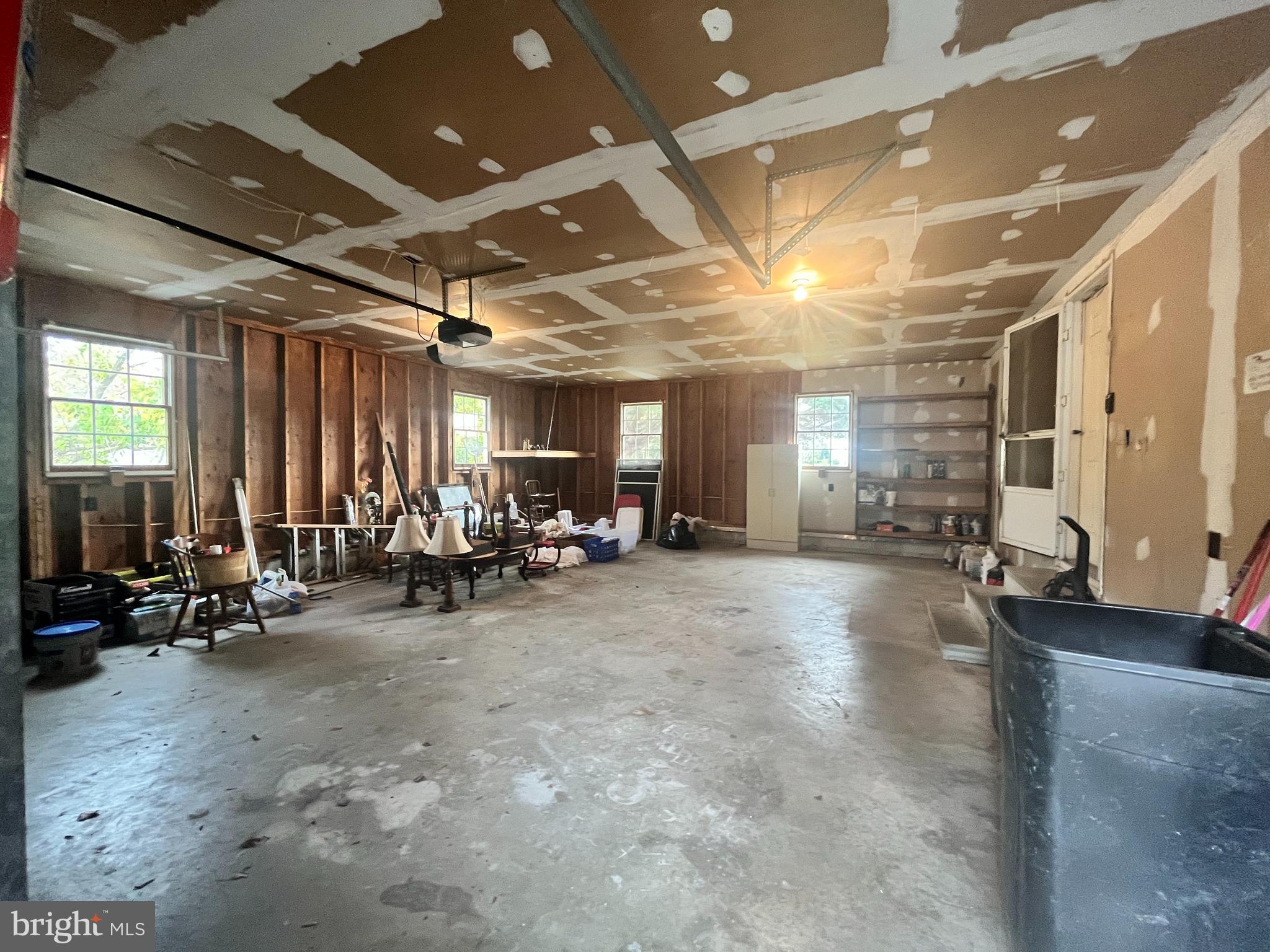 MOUNT HOLLY - Residential