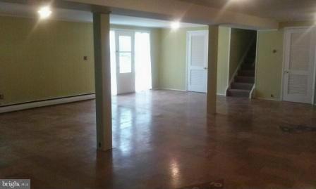 SUBURBAN GREENS - Residential