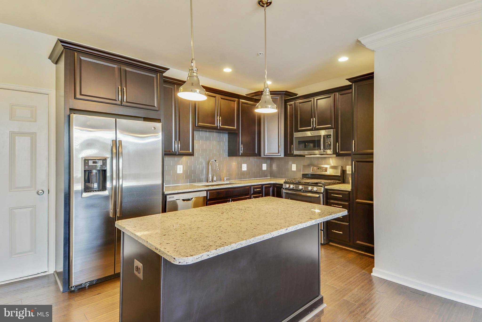 BUCKINGHAM AT LOUDOUN VALLEY - Residential Lease