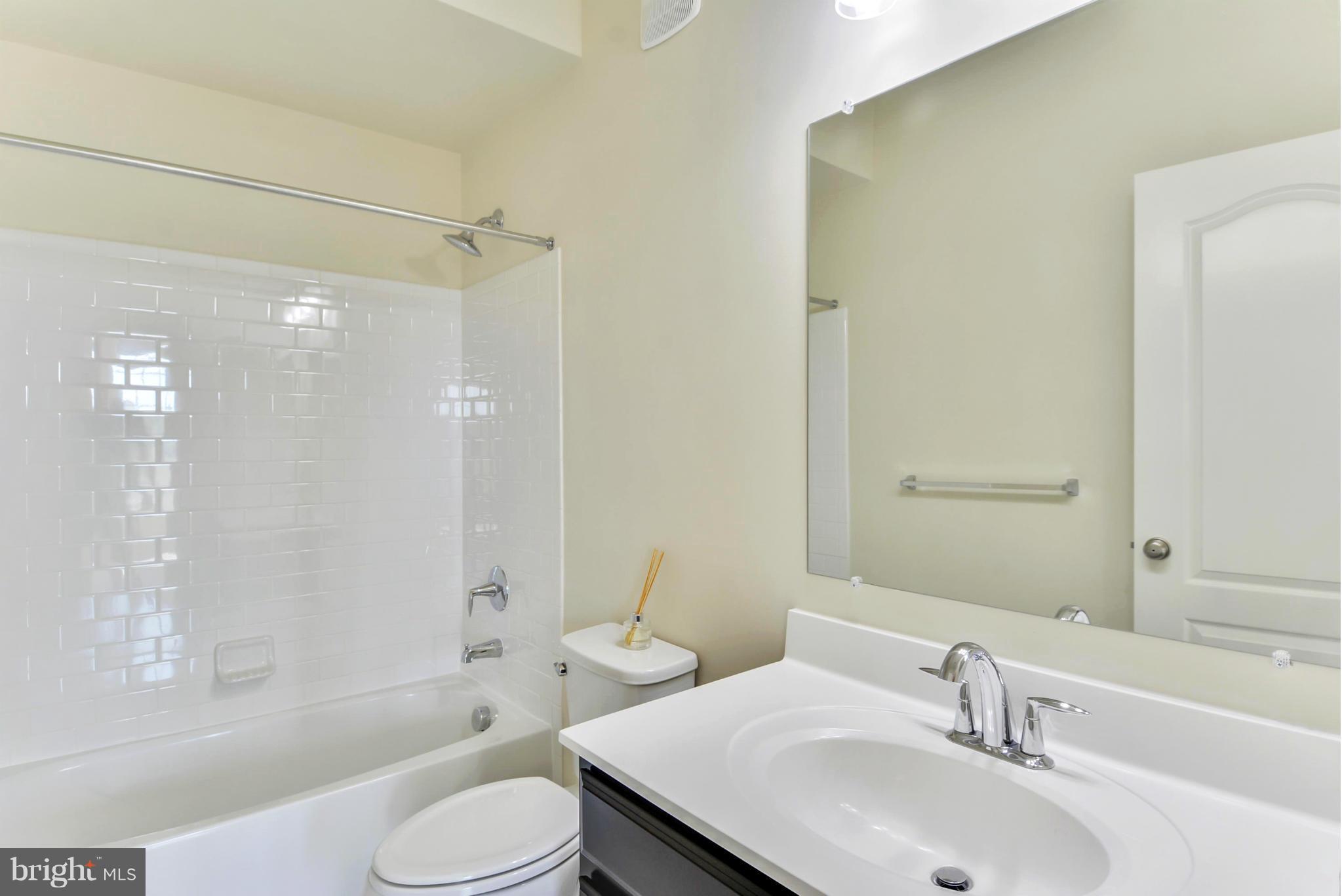 BUCKINGHAM AT LOUDOUN VALLEY - Residential Lease