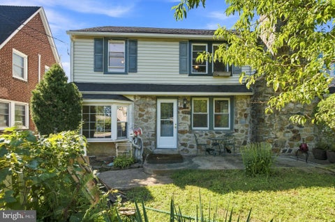 Townhouse For Sale - 1117 Old Lancaster Road<br/> BERWYN, PA 19312