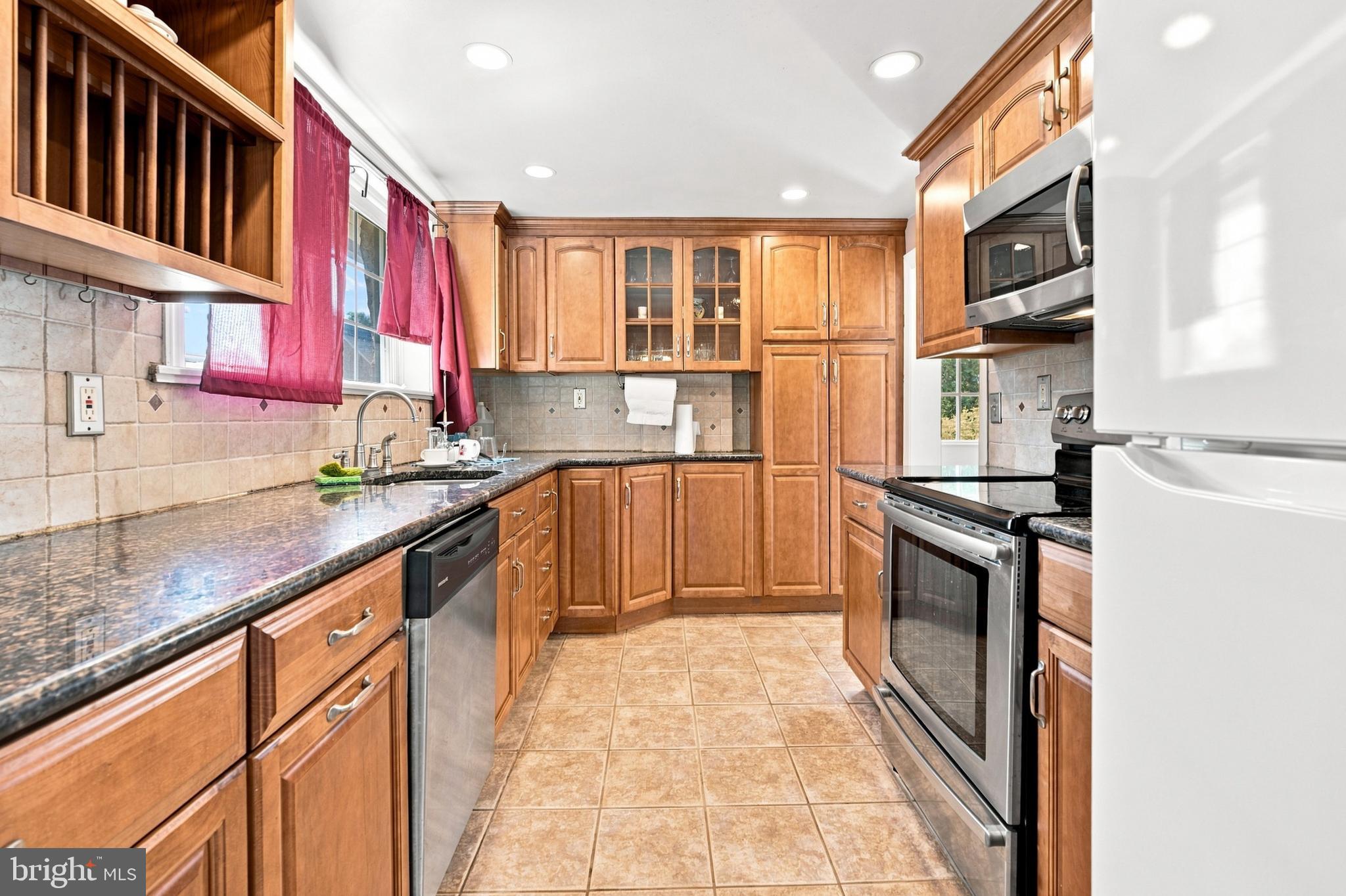 1117 OLD LANCASTER ROAD