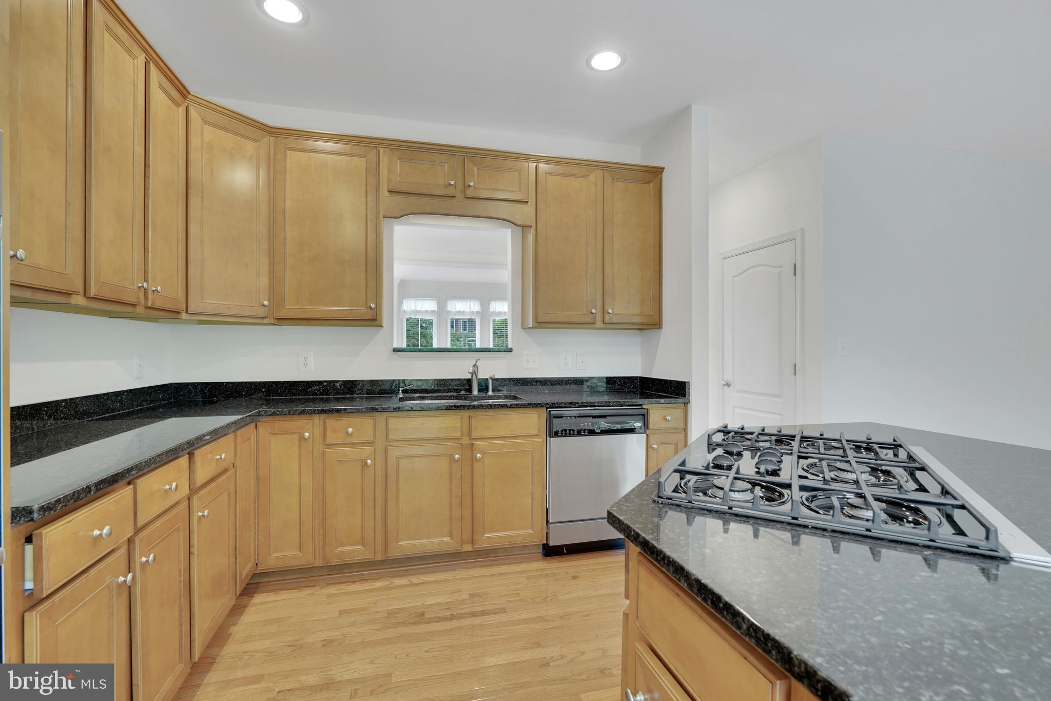 FONTAINE AT PRESIDENTS - Residential