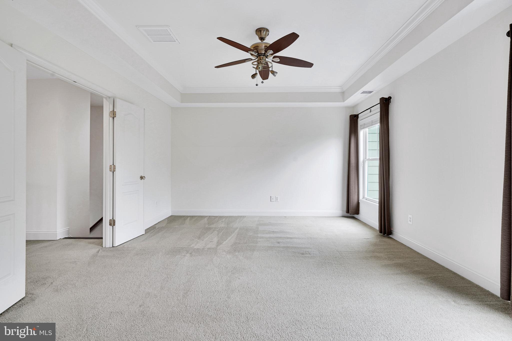 FONTAINE AT PRESIDENTS - Residential