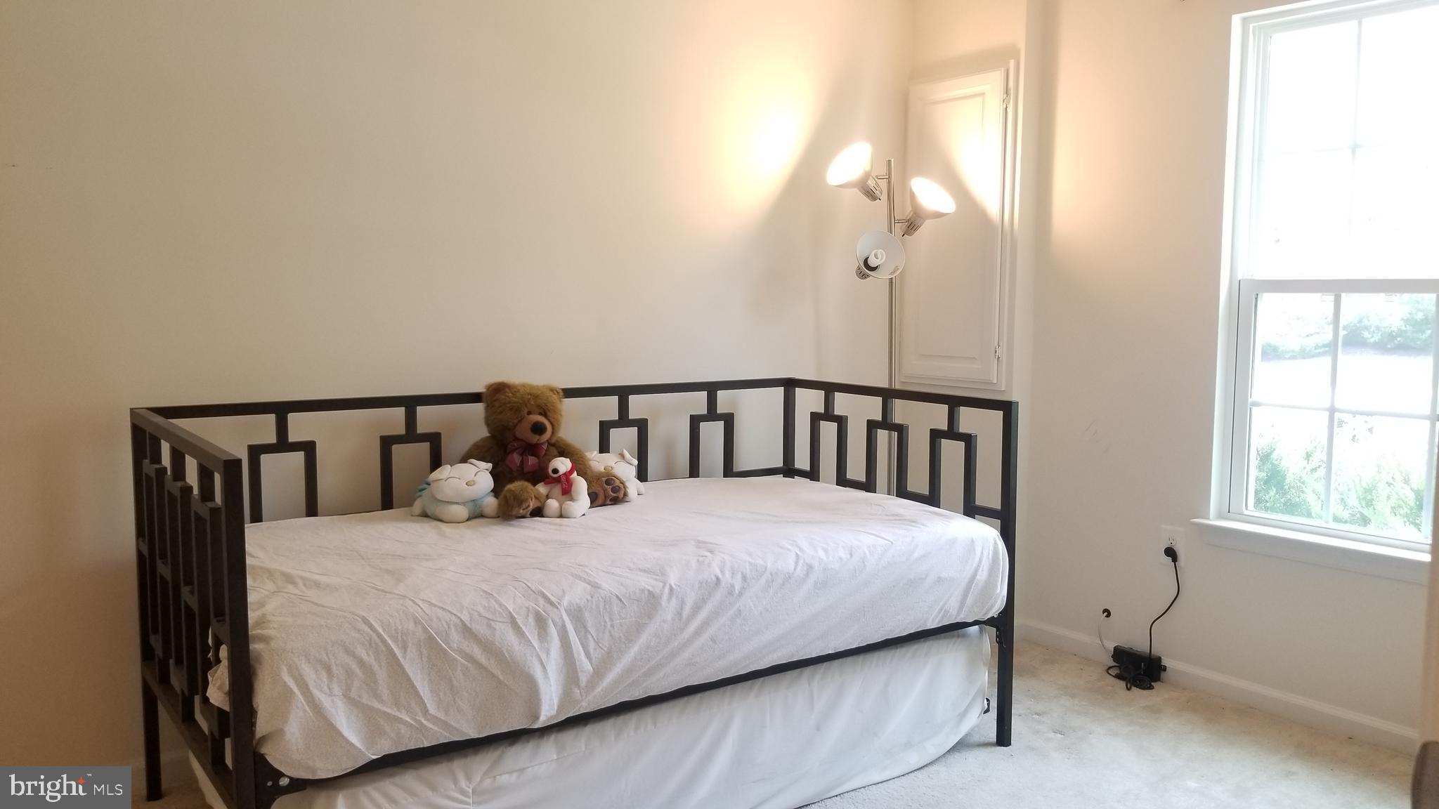 GREENBELT STATION - Residential Lease