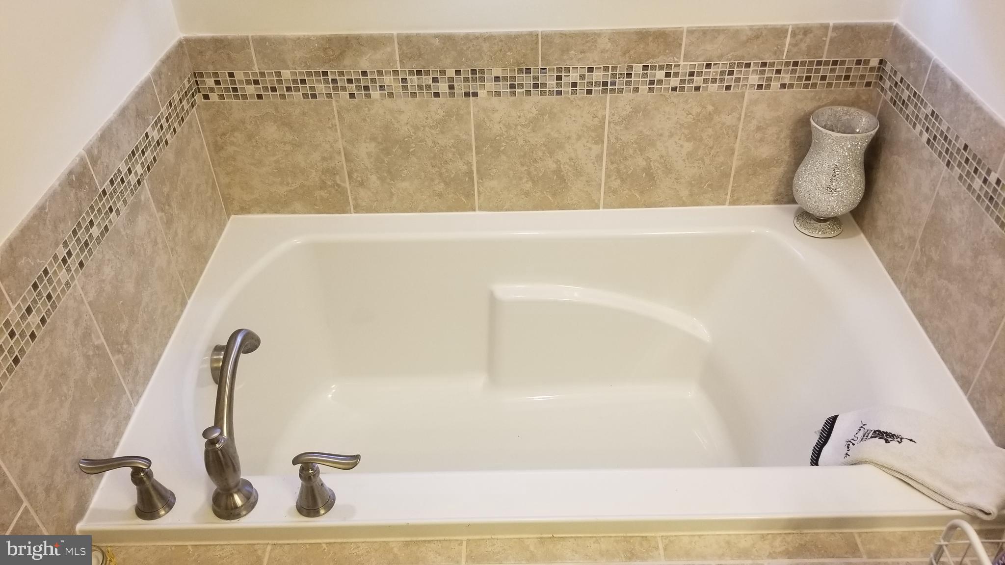 GREENBELT STATION - Residential Lease