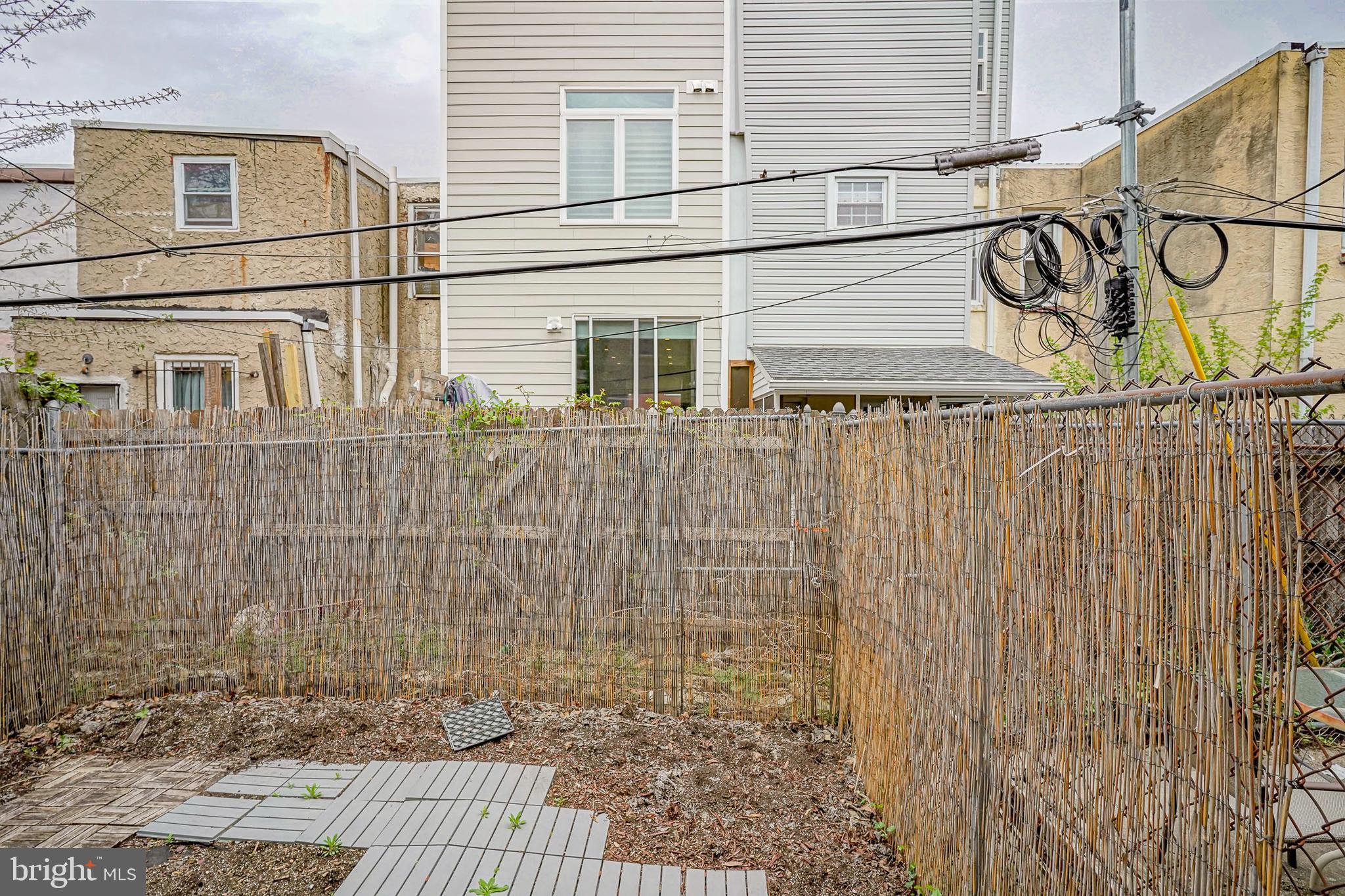 POINT BREEZE - Residential Lease