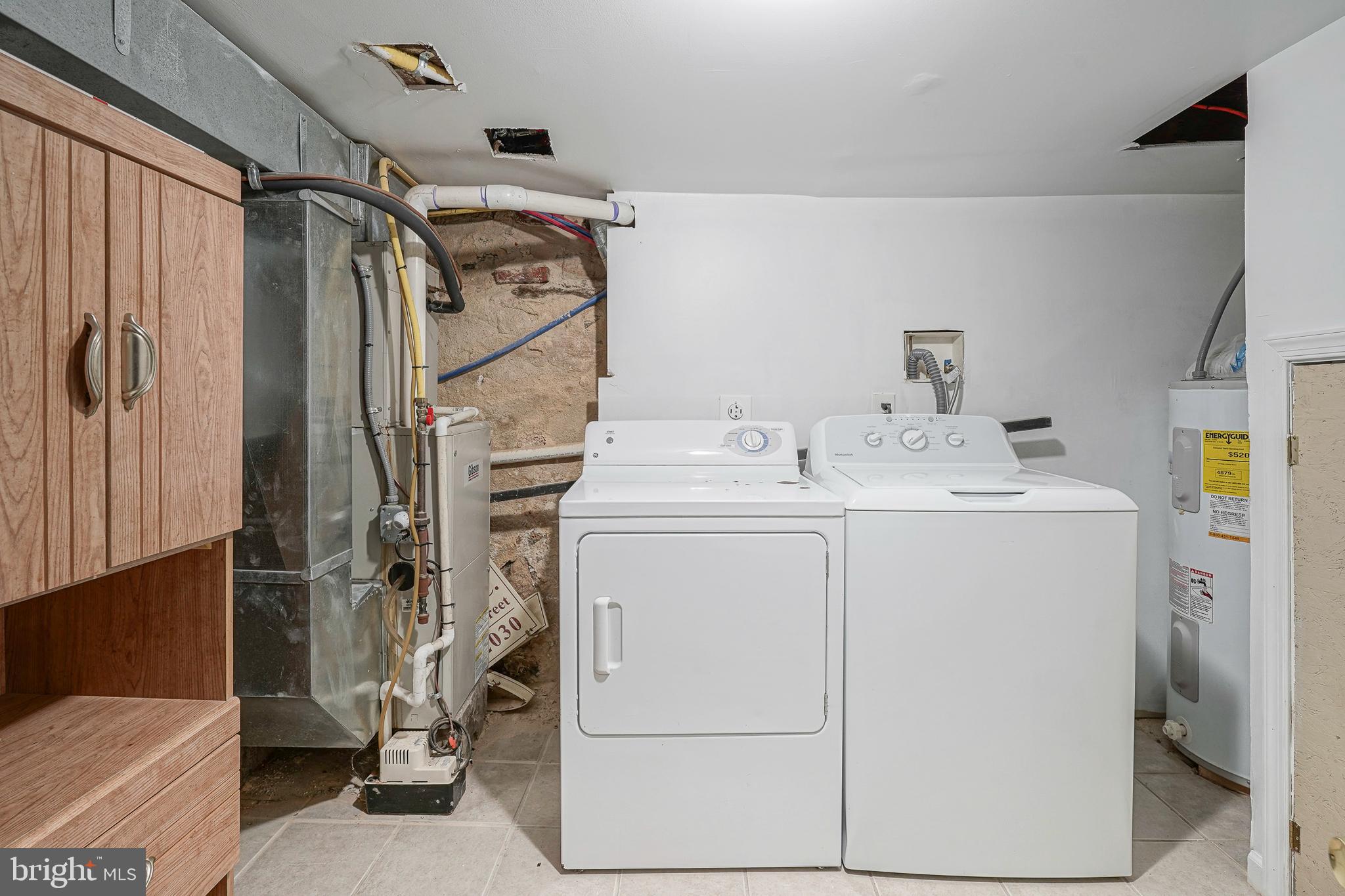 POINT BREEZE - Residential Lease