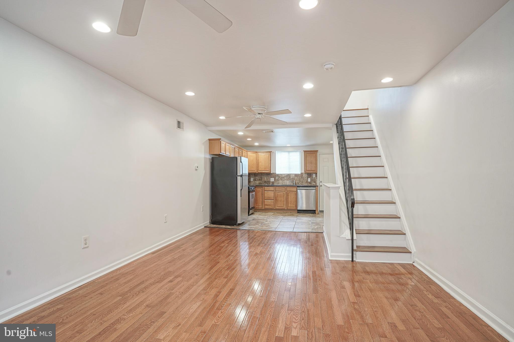 POINT BREEZE - Residential Lease