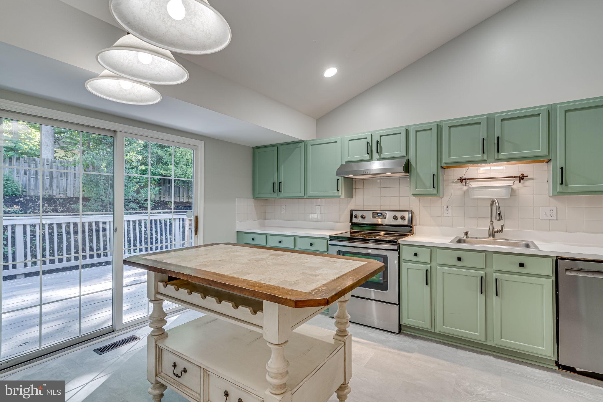 STONEBRIDGE AT WIDEWATER - Residential Lease