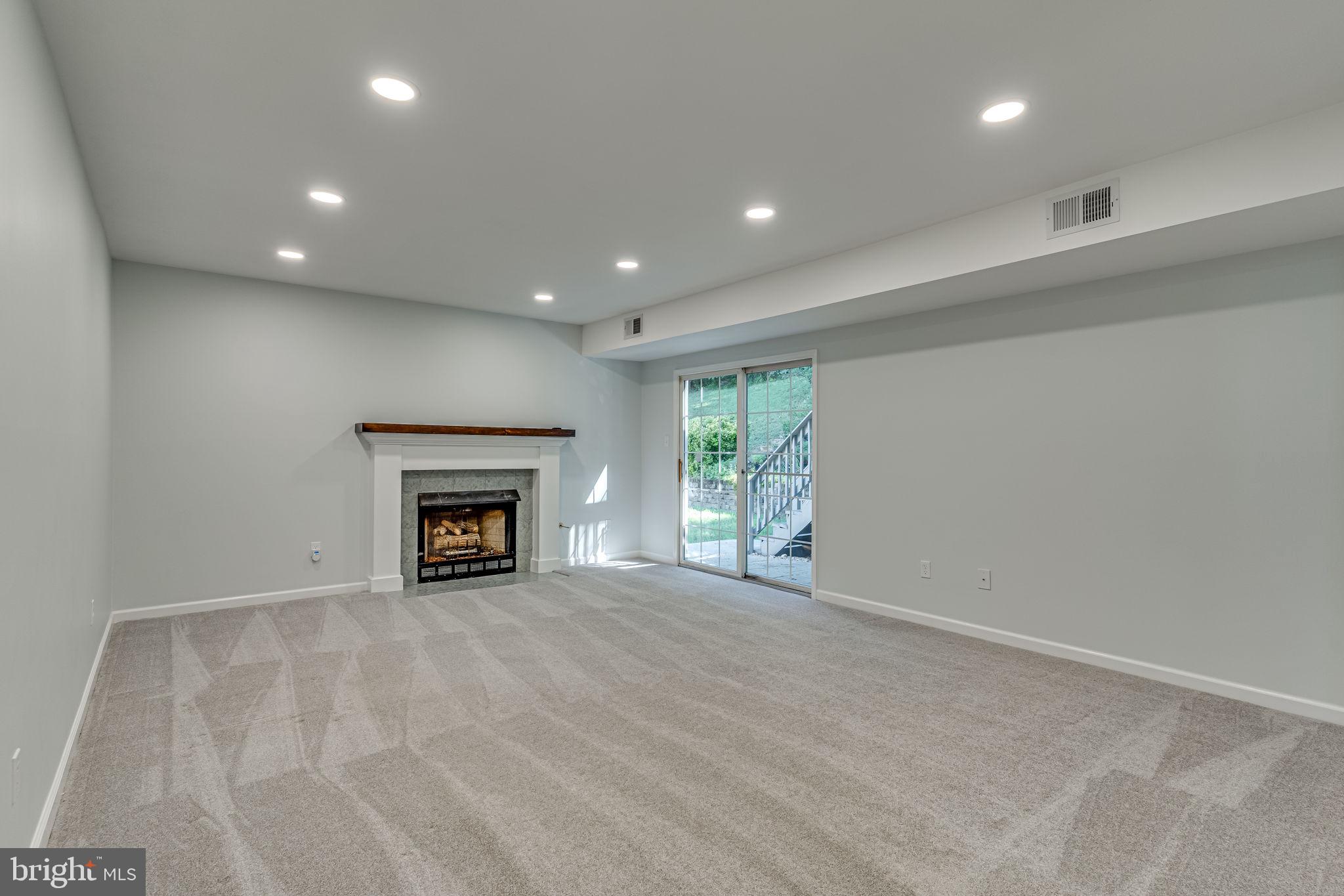 STONEBRIDGE AT WIDEWATER - Residential Lease