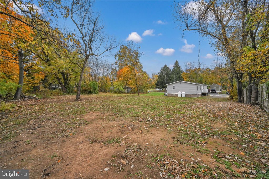 Photo of 1111 Riverside Dr, POTTSTOWN, PA 19465 (MLS # PACT2112964)