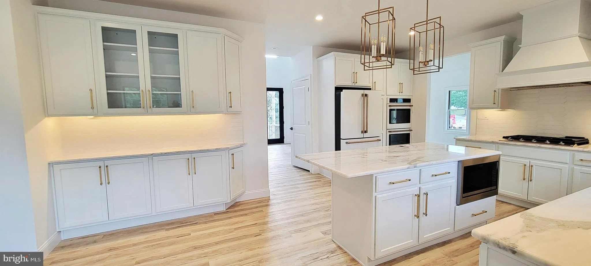Egg Harbor Twp, New Jersey 08234, United States, 5 Bedrooms Bedrooms, ,4 BathroomsBathrooms,Residential,Pending,41541