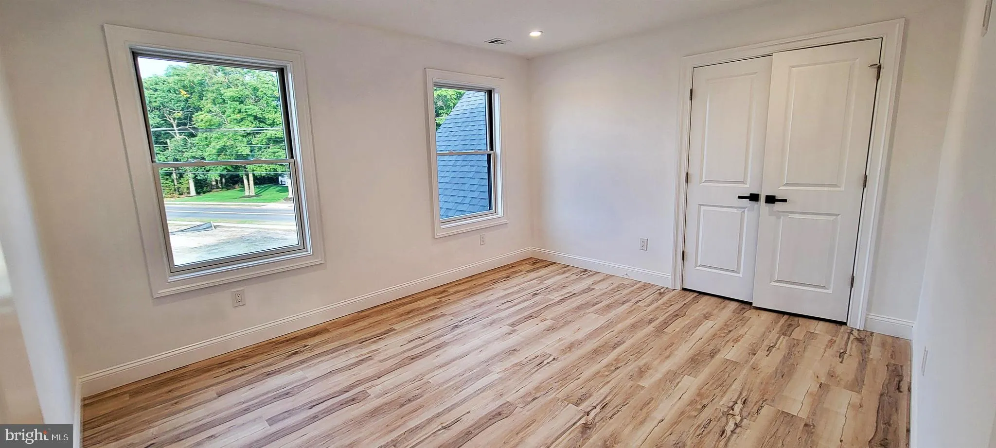 Egg Harbor Twp, New Jersey 08234, United States, 5 Bedrooms Bedrooms, ,4 BathroomsBathrooms,Residential,Pending,41541