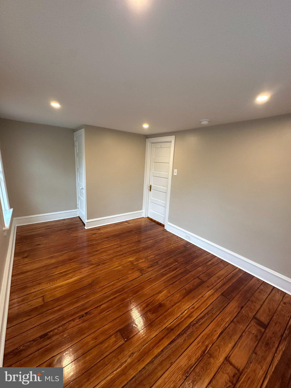 373 EASTON ROAD B