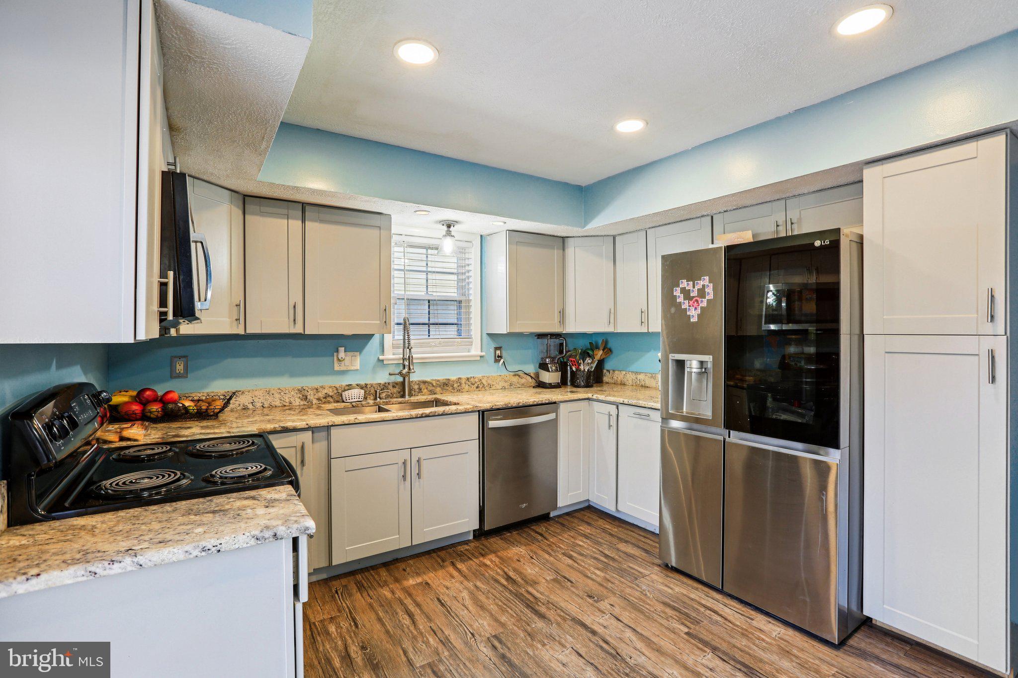 CAPE ST CLAIRE - Residential