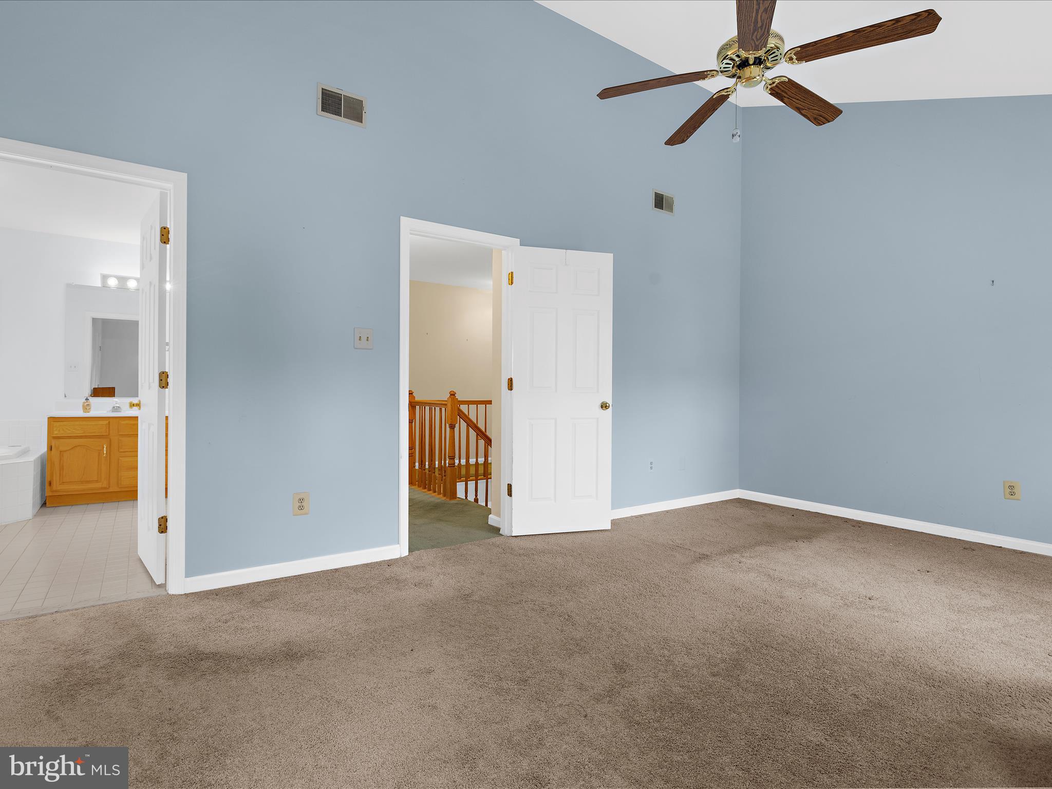 CHAPMAN FARM AT CROFTON - Residential