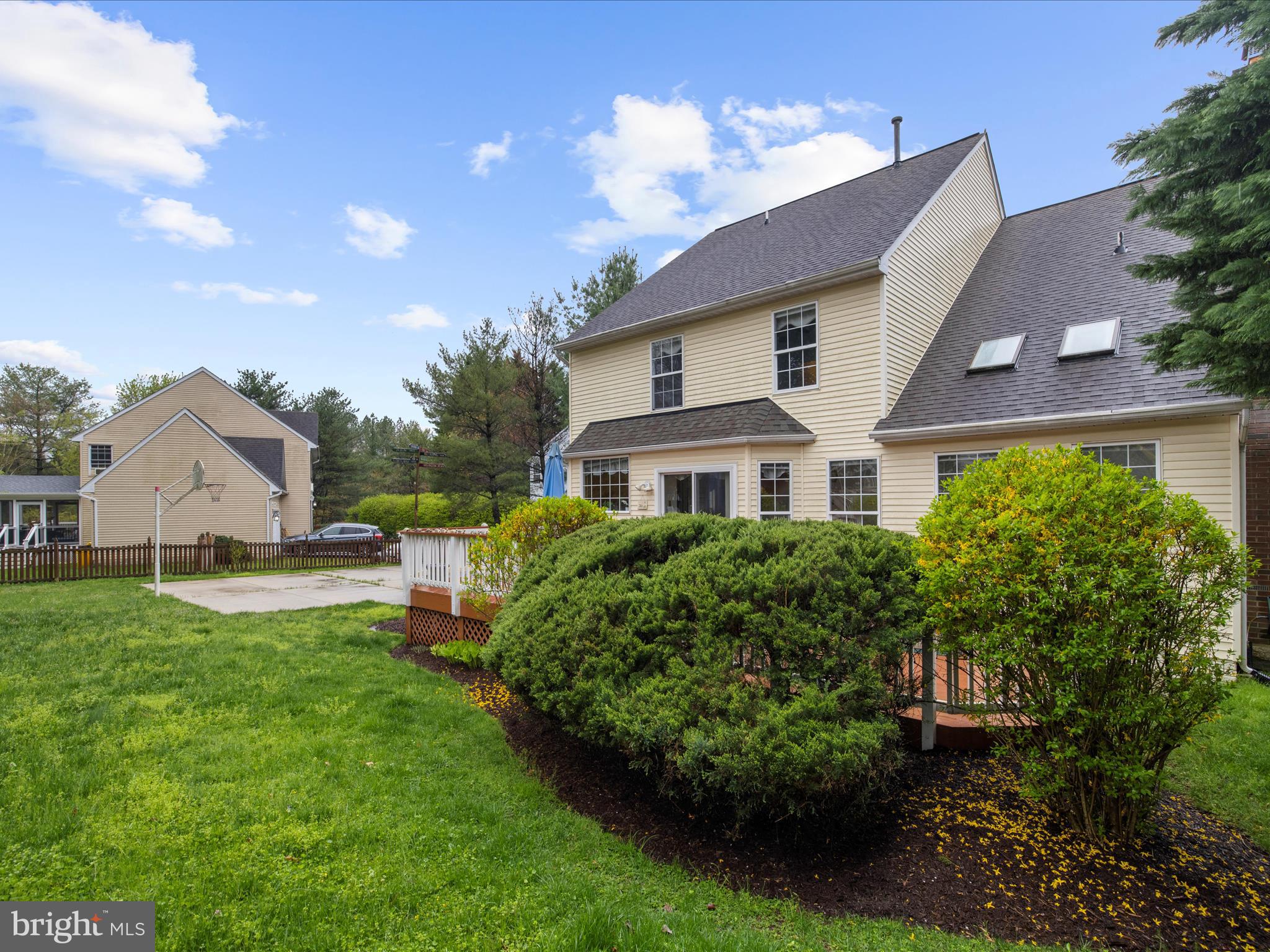 CHAPMAN FARM AT CROFTON - Residential