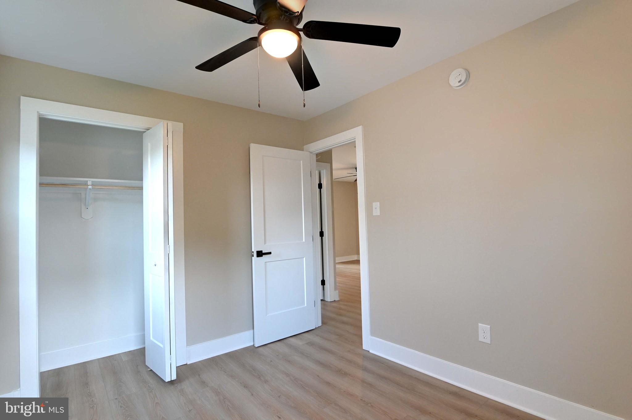 LONG BEACH - Residential Lease