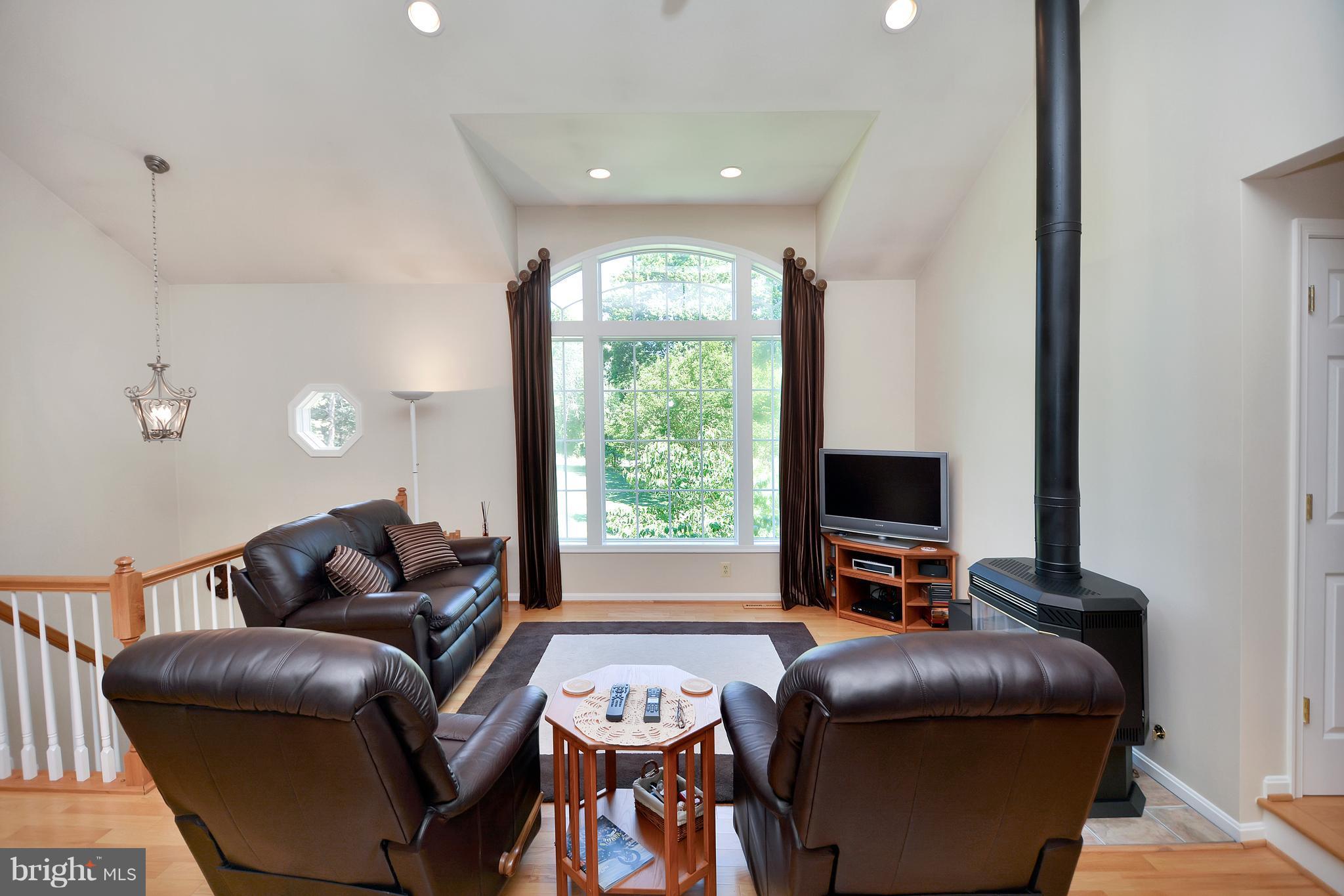 ROSE HILL FARMS - Residential