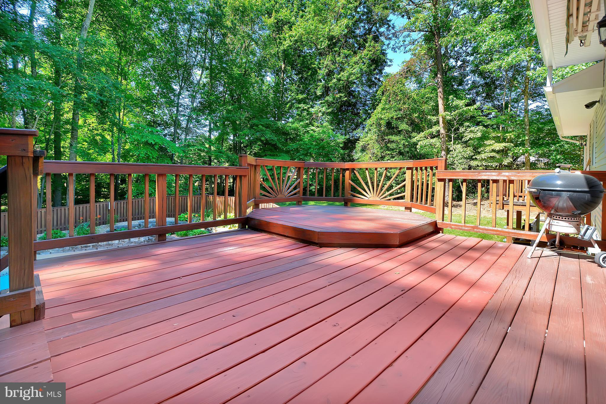 ROSE HILL FARMS - Residential