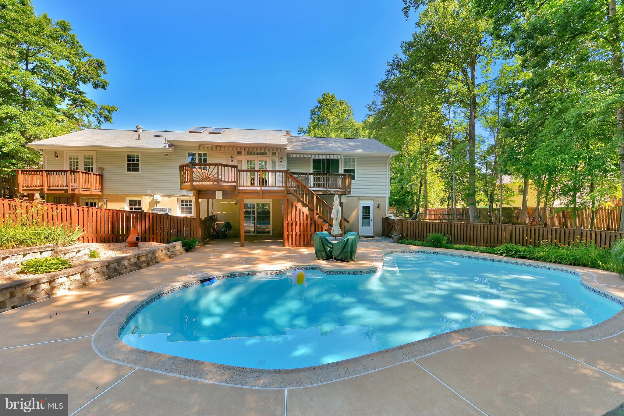 ROSE HILL FARMS - Residential