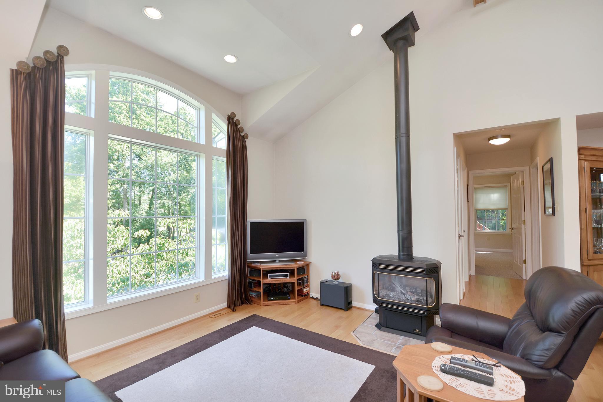 ROSE HILL FARMS - Residential