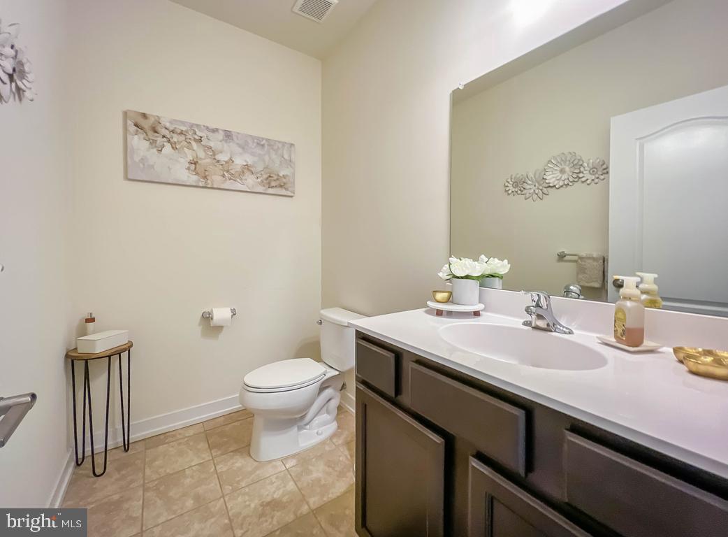 WATERSIDE - Residential