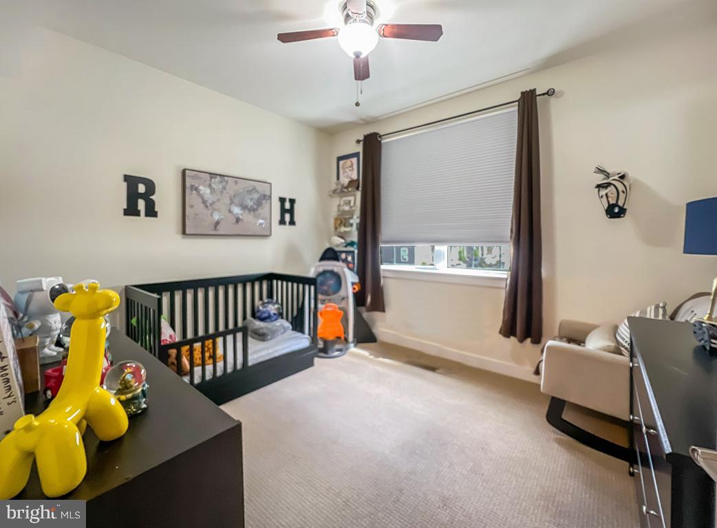 WATERSIDE - Residential