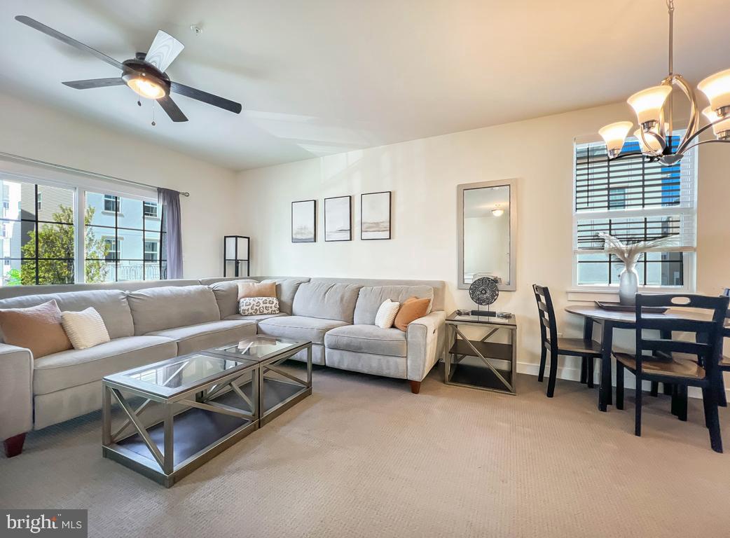 WATERSIDE - Residential