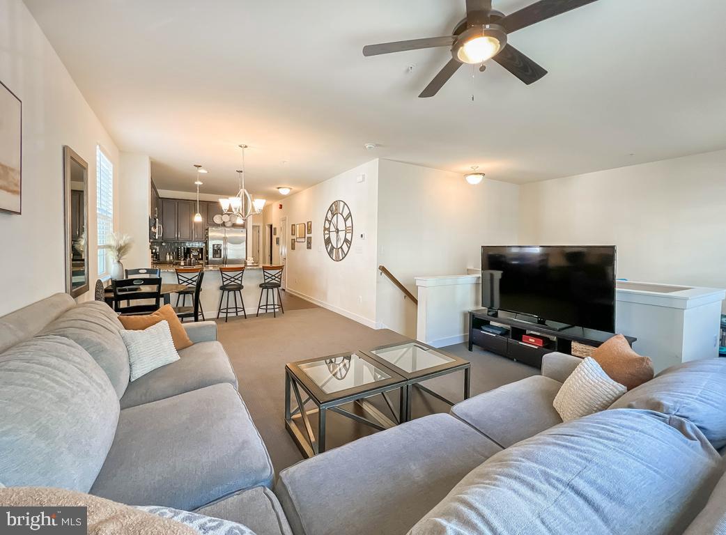 WATERSIDE - Residential