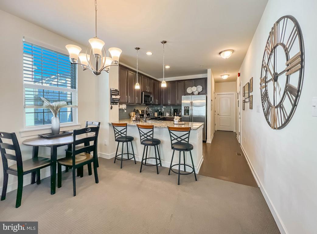 WATERSIDE - Residential