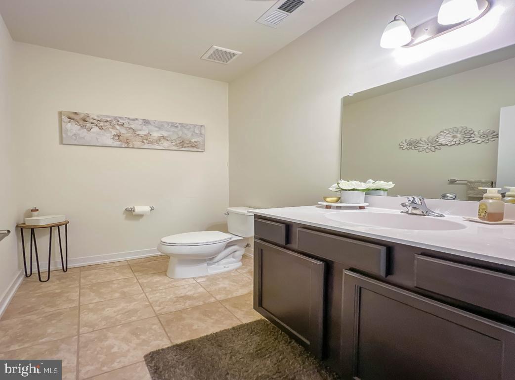 WATERSIDE - Residential