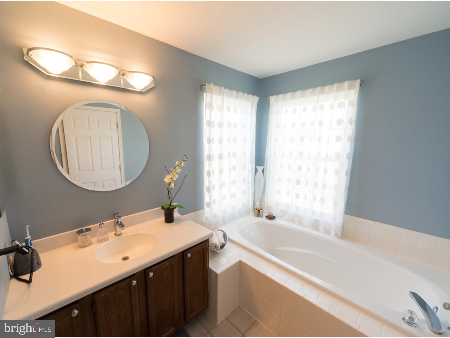 NEW HAVEN - Residential