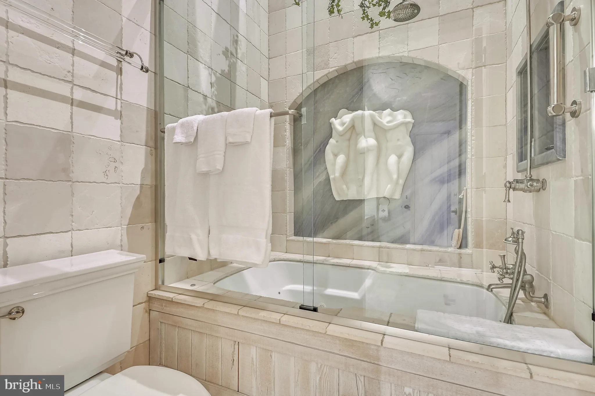 Sparks, Maryland 21152, United States, 5 Bedrooms Bedrooms, ,6 BathroomsBathrooms,Residential,Contingent,50480